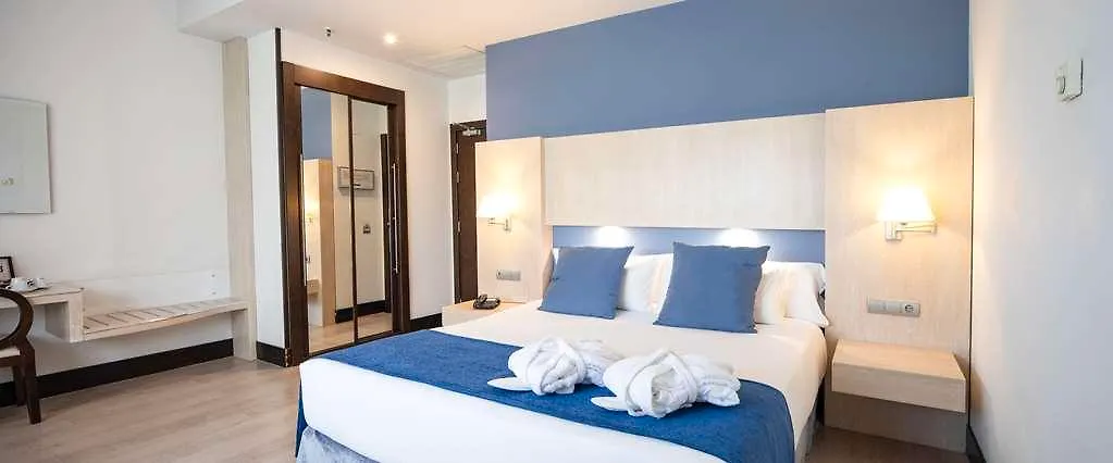 ****  Hotel Nuevo Boston Madrid İspanya