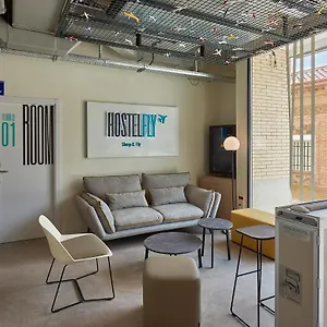  旅馆 Hostelfly
